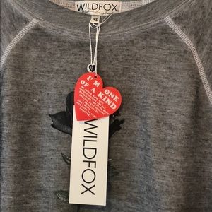 WILDFOX Couture Gothic Rose Sommer Sweater